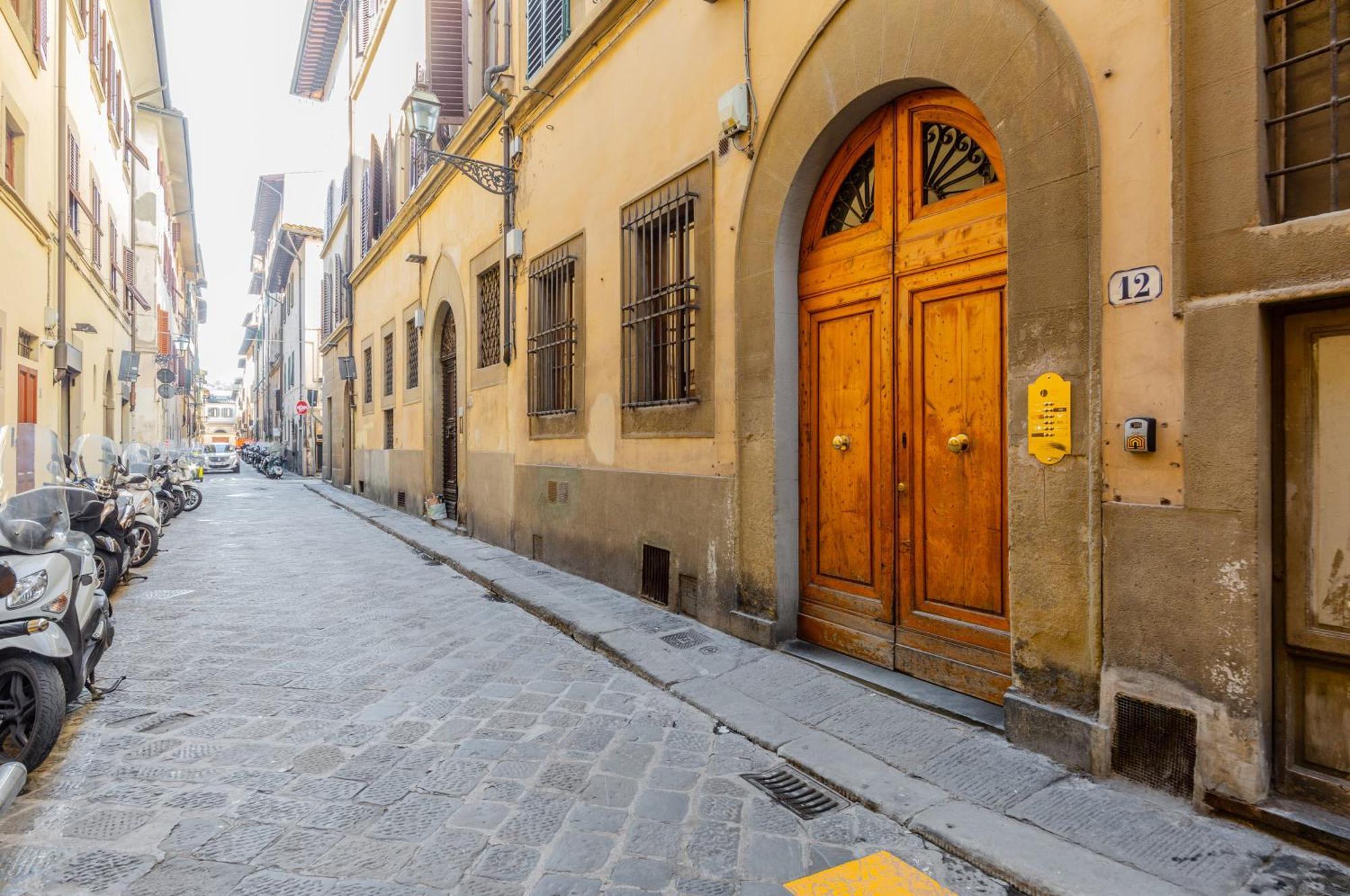 Florence Oltrarno Duplex Apartment エクステリア 写真